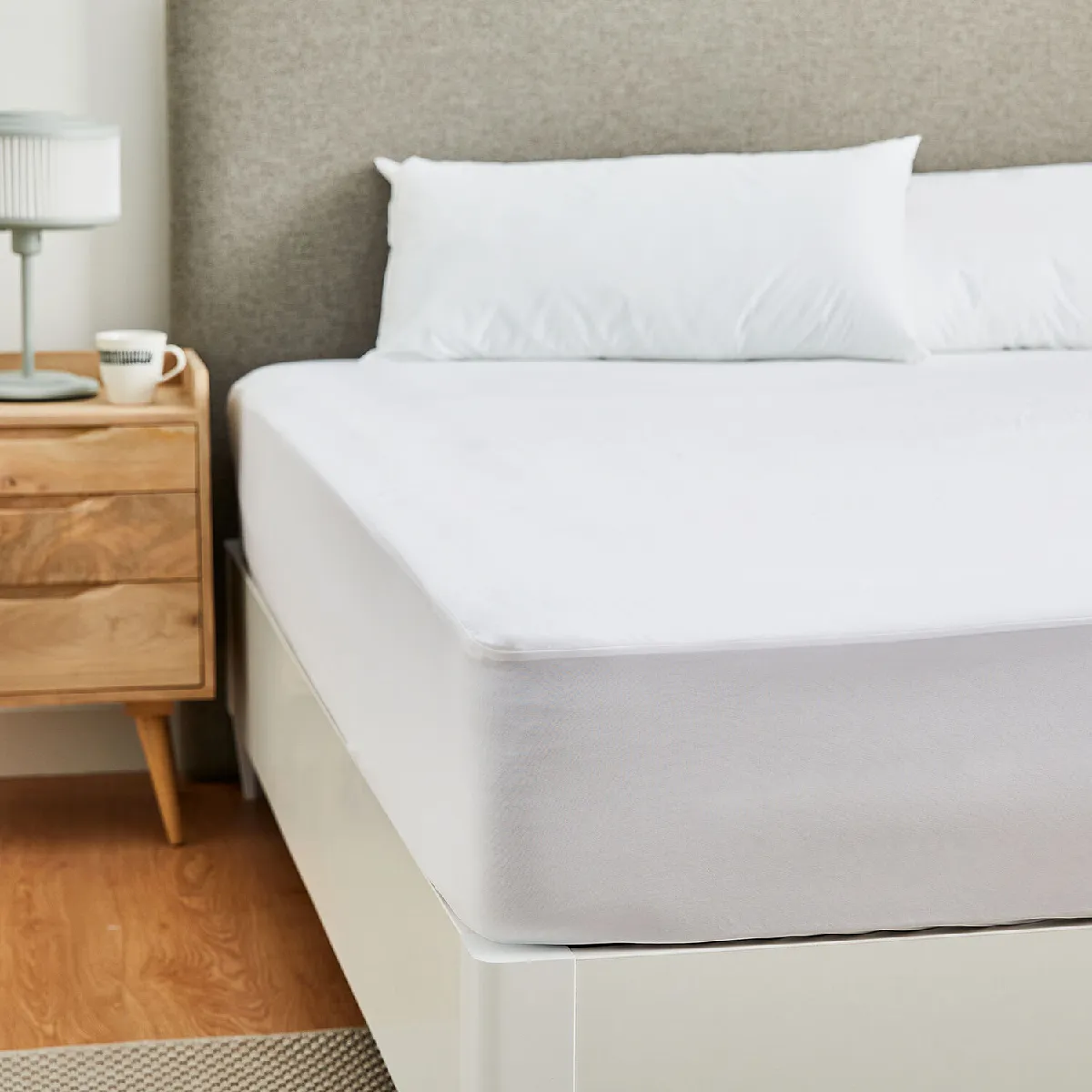 Drap housse et protège-matelas - 2 en 1 - Imperméable - Éco-responsable - Lit 135cm Drap housse et protège-matelas - 2 en 1 - Imperméable - Éco-responsable - Lit 135cm