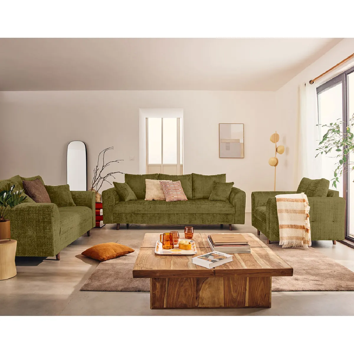 Lisa design Rune fauteuil velours - Olive Lisa design Rune fauteuil velours - Olive