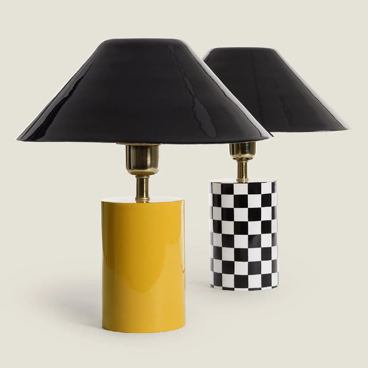 Ledkia Lampe à poser métal Brijesh - Jaune Ledkia Lampe à poser métal Brijesh - Jaune