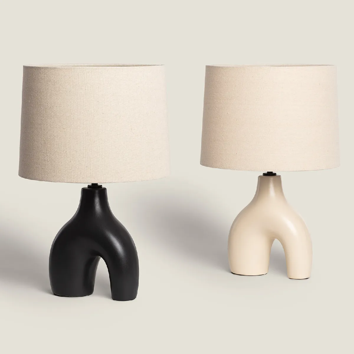 Ledkia Lampe à poser Ginger - Beige Ledkia Lampe à poser Ginger - Beige