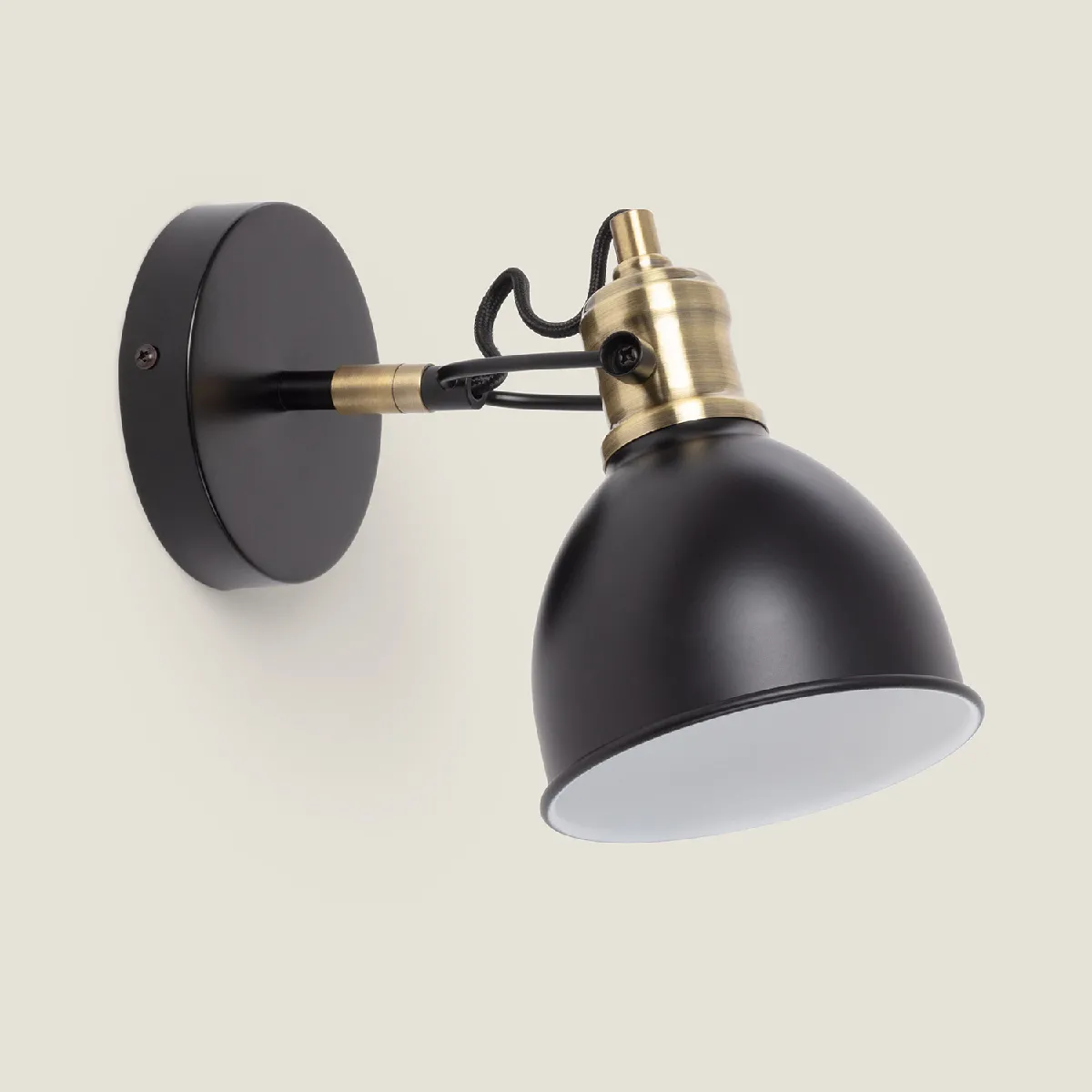 Ledkia Lampe murale Louise - Noir Ledkia Lampe murale Louise - Noir