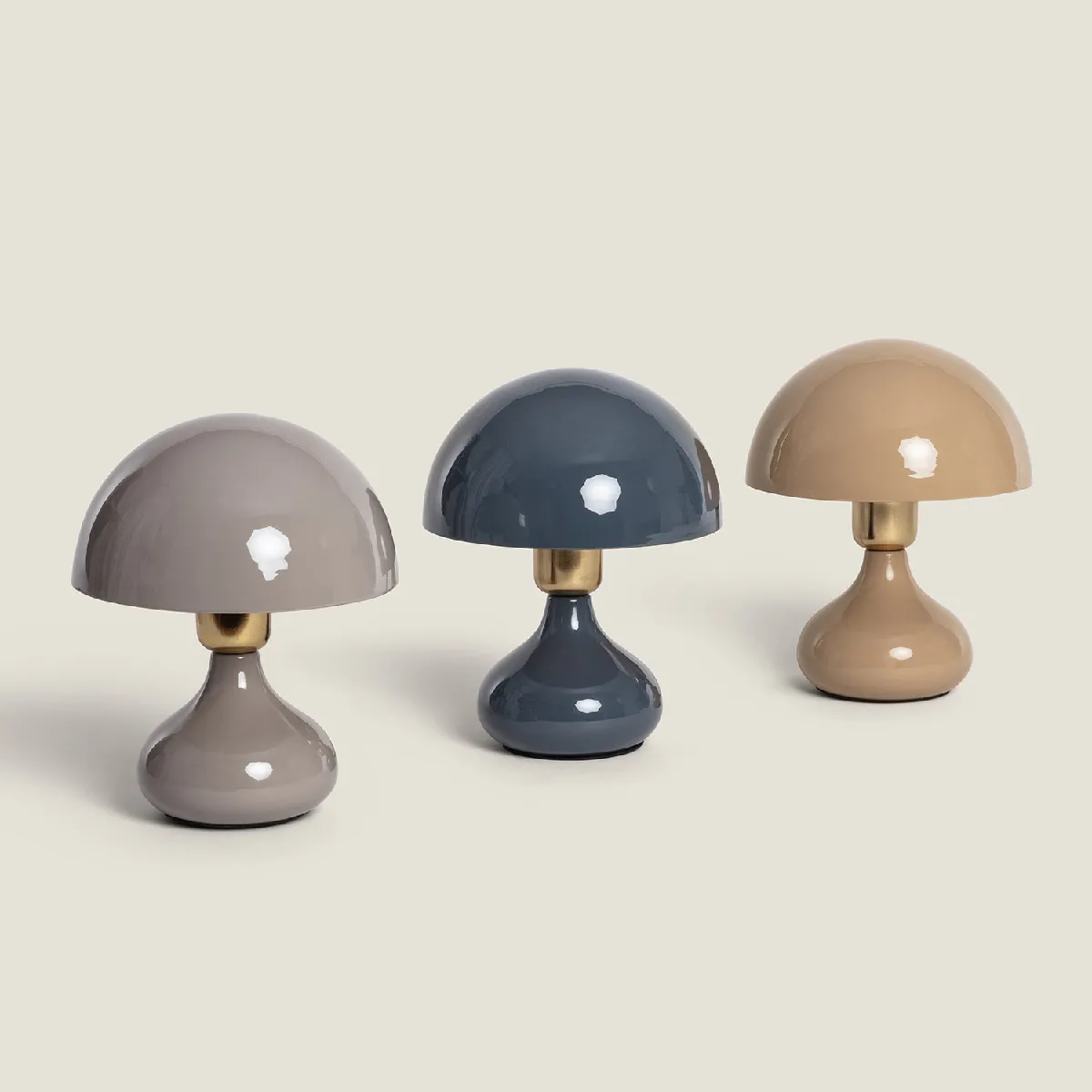Ledkia Lampe à poser Krish - Taupe Ledkia Lampe à poser Krish - Taupe