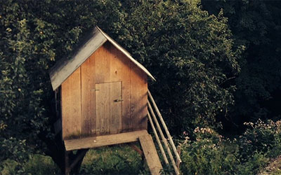 cabane pour enfants en bois