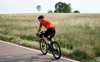 vélo électrique sur route