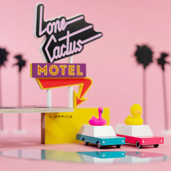 Candylab Candycar World - Flamingo Wagon