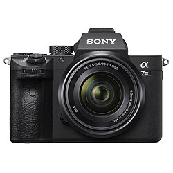 Sony Alpha 7 III + 28-70 mm Appareil photo hybride plein format 24.2 MP - Ecran 3" tactile inclinable - Viseur OLED XGA - Vidéo 4K - Wi-Fi - Bluetooth - NFC + Objectif FE 28-70 mm F3.5-5.6 OSS