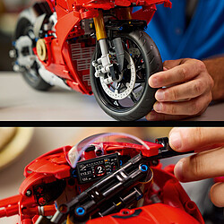 Acheter LEGO Technic 42202 La Moto Ducati Panigale V4 S