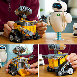 LEGO Disney Pixar 43279 WALL-E et EVE pas cher