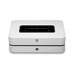 Bluesound Powernode 2025 Blanc Ampli hi-fi stéréo 2 x 100 Watts ou 3 x 80 Watts - Hi-Res Audio - DAC 32 bits/384 kHz - Wi-Fi/Bluetooth 5.2 aptX Adaptative - AirPlay 2 - Gigabit Ethernet - HDMI eARC Dolby Digital - Multiroom