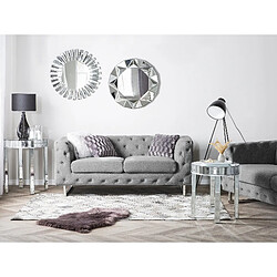 Beliani Canapé Chesterfield 2 places en tissu gris clair VISSLAND