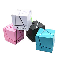 Avis Yonis Mini Enceinte Bluetooth Design Rubik's Cube Commande Vocale Lumière RGB Son HD