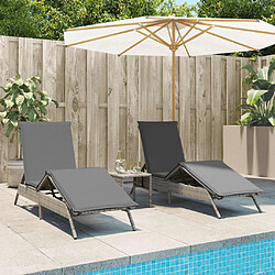 vidaXL Chaises longues avec coussins lot de 2 gris résine tressée 