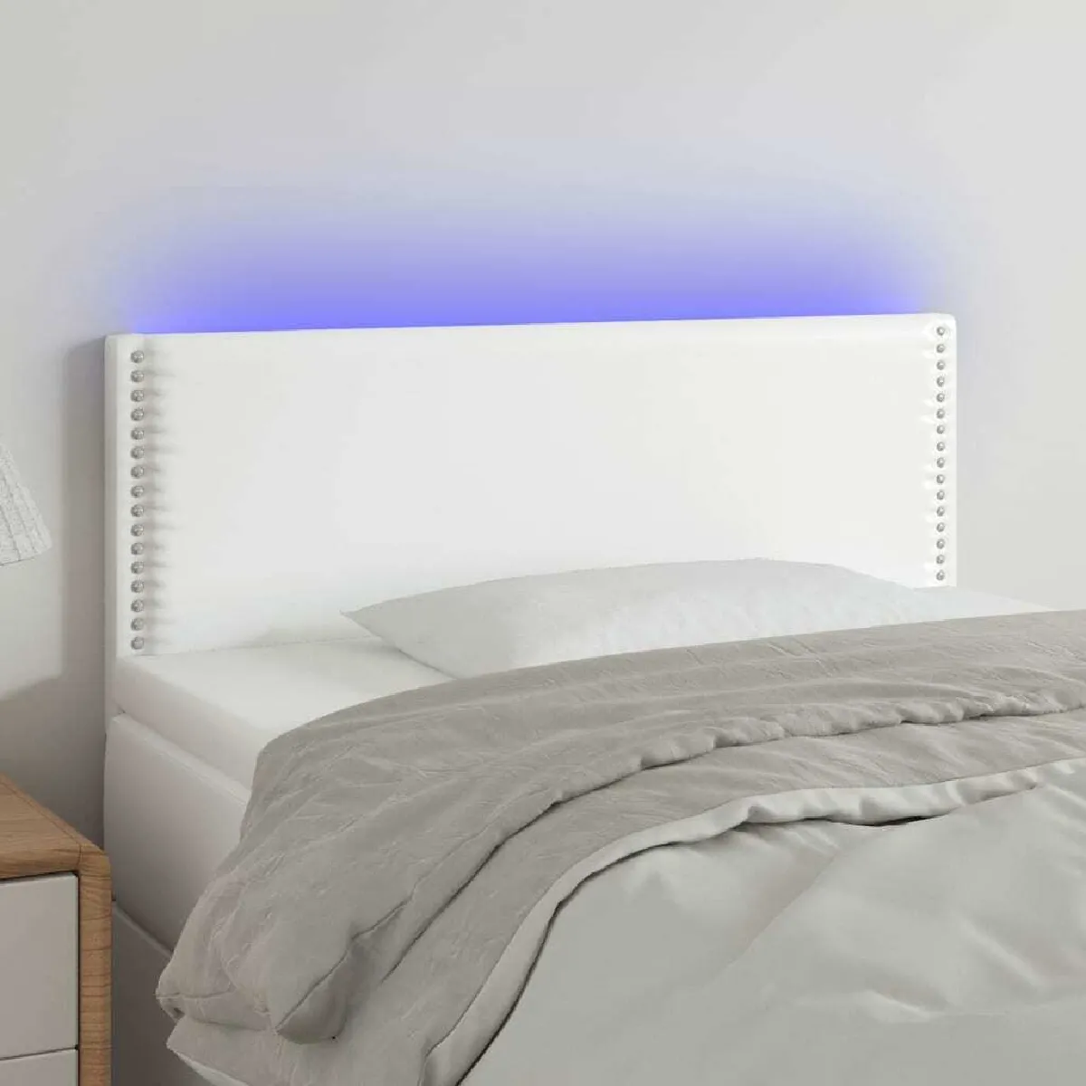 Maison Chic Tête de lit scandinave à LED,meuble de chambre Blanc 100x5x78/88 cm Similicuir -MN12301