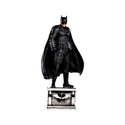 IRON STUDIOS The Batman Movie - Statuette Art Scale 1/10 The Batman 26 cm 