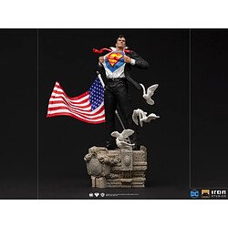 Iron Studios Superman - Clark Kent Statue Deluxe Art Scale 1/10