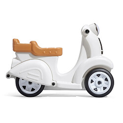 Step2 Ride Along Scooter Jouet en plastique BLANC | Porteur d'extérieur pour enfants | Véhicule / Voiture / Trottinette à partir de 1,5 ans