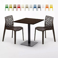 Grand Soleil Table carrée 70x70 plateau effet bois avec 2 chaises colorées Gruvyer Melon - Marron