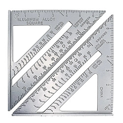 Avis Carré de mesure règle de triangle