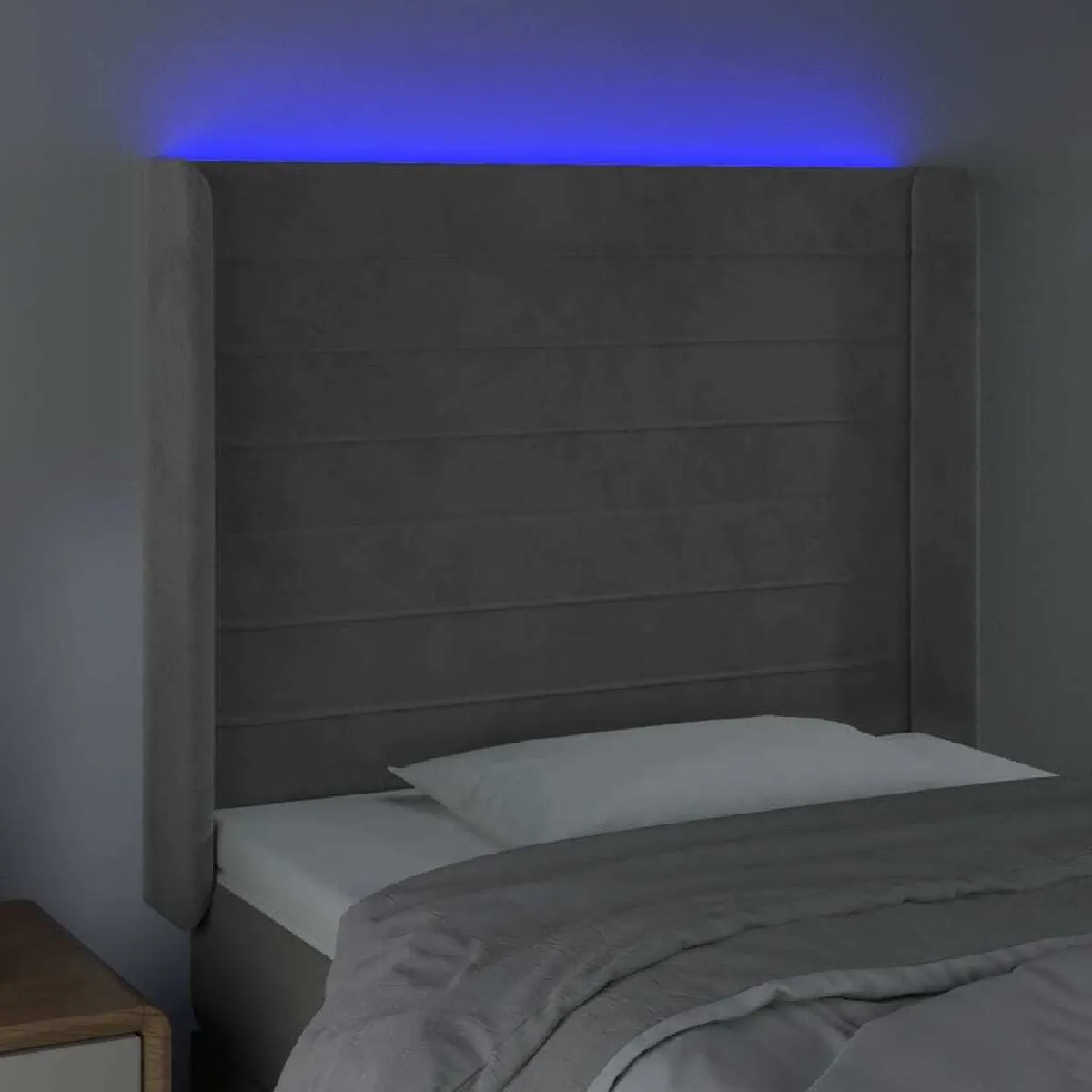 Avis Maison Chic Tête de lit scandinave à LED,meuble de chambre Gris clair 93x16x118/128 cm Velours -MN64358