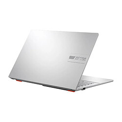 PC Portable ASUS VivoBook 15 OLED S1504 | 15,6'' FHD - AMD Ryzen 5 7520U - RAM 16Go - 512Go SSD - Win 11 pas cher