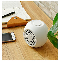 Chrono Purificateur d'air pour voiture Mini Petit Home Bedroom Office Negative Ion Removal Formaldehyde Secondhand Smoke Air Purifier (Blanc)