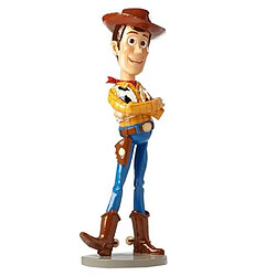 Figurine Woody Toy Story Disney Haute Couture Showcase Figurine Woody Toy Story Disney Haute Couture Showcase - Jaune - Taille unique ou NC - Résine - L : 9 cm x l : 8 cm x h : 21 cm