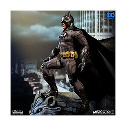 Mezco Batman - Figurine 1/12 Batman Sovereign Knight 15 cm