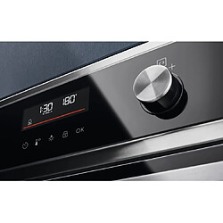 Electrolux Four encastrable pyrolyse EOF6P76X, Série 600, SurroundCook, 72 litres pas cher