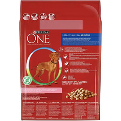 Avis PURINA ONE Croquettes au saumon et au riz Medium / Maxi &gt; 10 kg - Pour chien adulte sensible de moyenne et grande taille - 2,5 kg