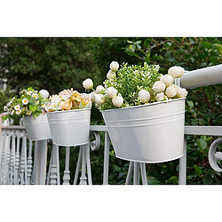 Avis BESTA Pot de Plante Suspendu en Fer en Métal pour Balustrade Clôture Seau Suspendu Jardinière de Fenêtre de Style Rustique avec Crochet Amovible Décor à la Maison, Blanc, 3 Pièces