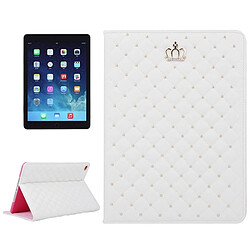 Wewoo Smart Cover blanc pour iPad Air 2 / 6 Couronne Plaid Texture horizontale Flip Smart étui en cuir avec support