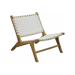 Aubry Gaspard Fauteuil design en teck et nylon tressé blanc. Fauteuil design en teck et nylon tressé blanc