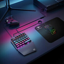 Spirit of Gamer PACK GAMER 3 EN 1 G700 RGB PS4 SWITCH XBOX PC Clavier + Souris 3200DPI + Tapis pour console GAMEBOARD