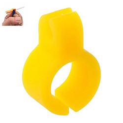 Wewoo 3 PCS Silicone Creative Cigarette Holder Smoking Ring Finger Anti-smoke Yellow