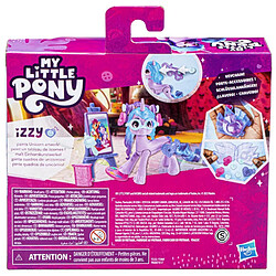 Hasbro Figurine de petite licorne Izzy Moonbow La magie des marques de beauté My little pony pas cher