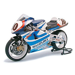 Tamiya Maquette Moto : Suzuki RGV XR89