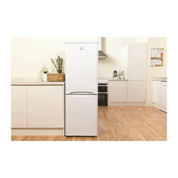 Avis Réfrigérateur combiné 206L Froid Statique INDESIT 55cm A+, INDESNCAA55