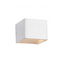 Luminaire Center Applique murale pour salle de bains moderne Owen blanc Coloris : blanc Matèriau : Alliage métallique Hauteur en Cm : 8 Longueur en Cm : 10 Largeur en Cm : 10 IP : 20 Type d'ampoule : Led intégré Puissance e