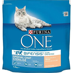 PURINA ONE Croquettes a la truite et au blé - Pour chat adulte stérilisé - 1,5 kg