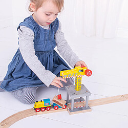 Bigjigs Rail Accessoire ferroviaire de grue jaune pas cher