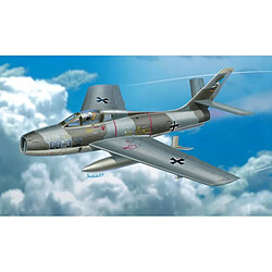 Kinetic Maquette Avion F-84f Thunderstreak