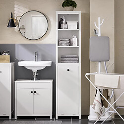 SoBuy BZR95-W Meuble Colonne de Salle de Bain, Armoire Haute, Placard de Rangement, Étagère de Rangement avec 1 Panier à Linge et 3 Étagères pour Salle de Bain, 40x35x173cm, Couleur Blanc