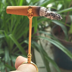 Fumeur De Cigarette Finger Ring Smoker Cigarette Hand Holder Pour Lady Golden S pas cher