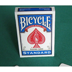 Universal 1 PCs Vélo, poker, cartes magiques, comédie physique, fermeture, trucs magiques, accessoires.