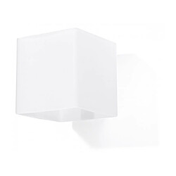 Luminaire Center Applique murale RICO verre blanc 1 ampoule Matériau : verre  Coloris : blanc   Dimensions en Cm : 10 x 10 x 12  Nombre d'ampoules : 1  Type d'ampoule : G9  Puissance en Watts (W) : 40  Ampoules incluse