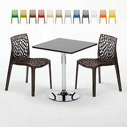 Grand Soleil Table Noir et 2 Chaises Colorées Polypro