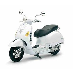 New Ray - 57243 - Véhicule Miniature - Vespa Gts 300 Super - Echelle 1/12