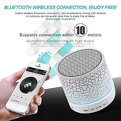 Universal Yyh superbe son grand driver 45 mm mini-musique bluetooth haut-haut-parleur avec câble USB