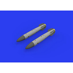 B43-0 Nuclear Weapon w/SC43-3/-6 tail assembly- 1:48e - Eduard Accessories 