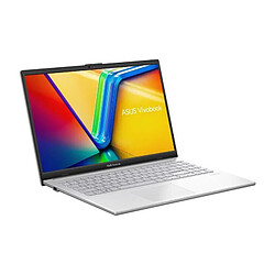 PC Portable ASUS VivoBook 15 OLED S1504 | 15,6'' FHD - AMD Ryzen 5 7520U - RAM 16Go - 512Go SSD - Win 11